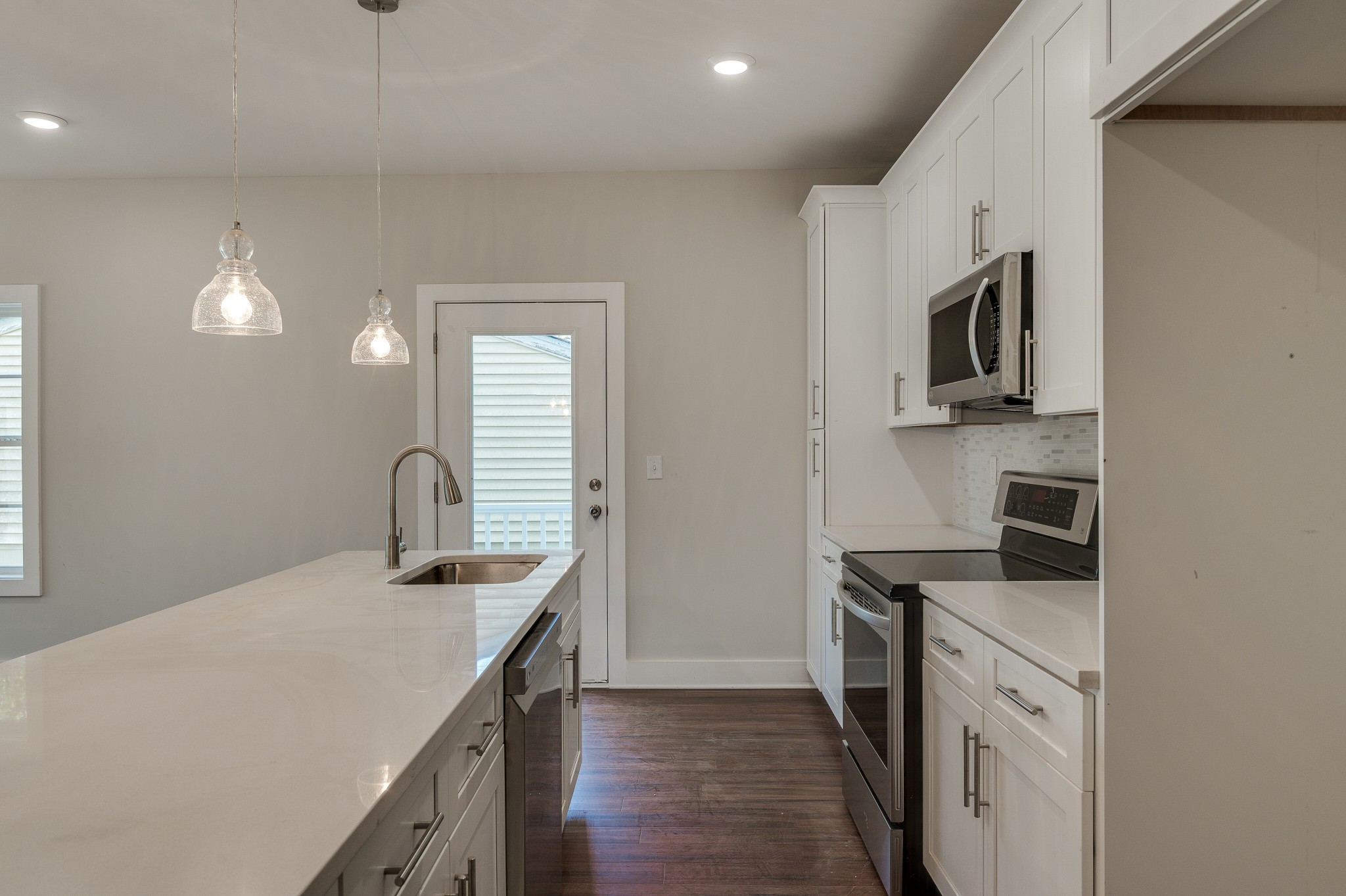 6204 Morrow Rd Unit: B