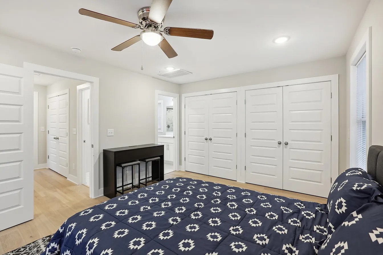 6206 Morrow Rd Unit: B
