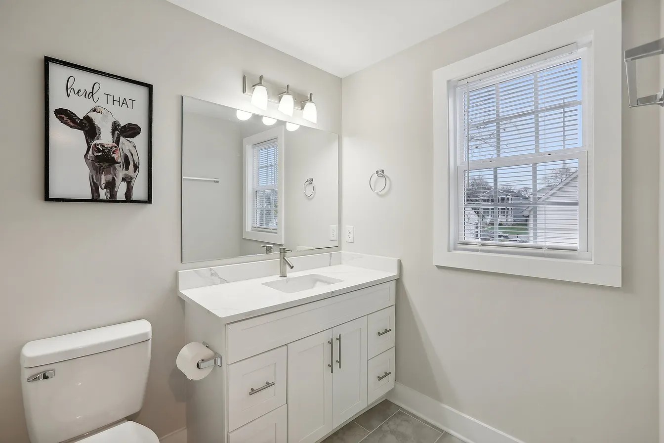 6206 Morrow Rd Unit: B