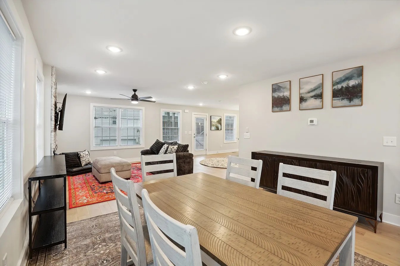 6206 Morrow Rd Unit: B