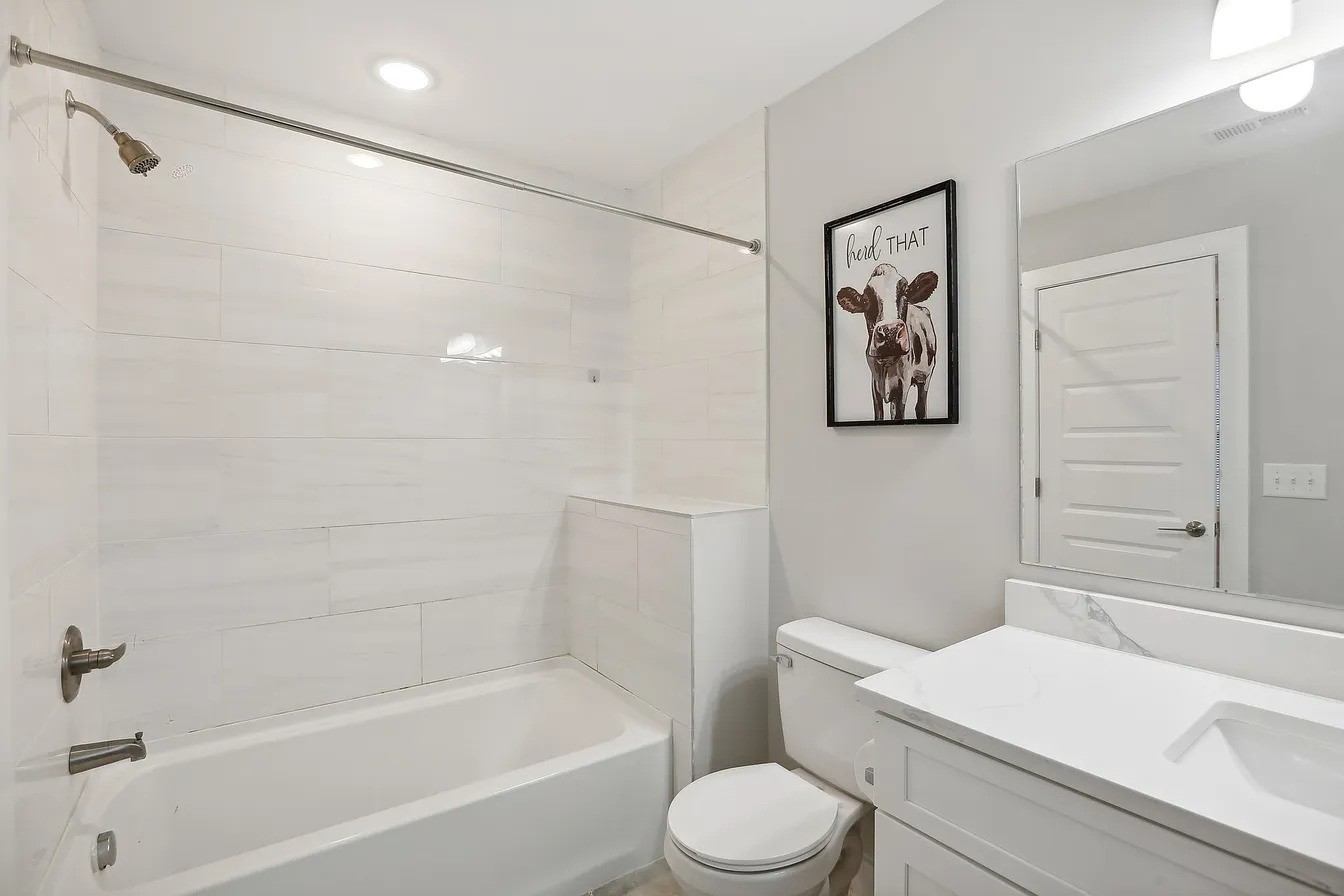 6206 Morrow Rd Unit: B
