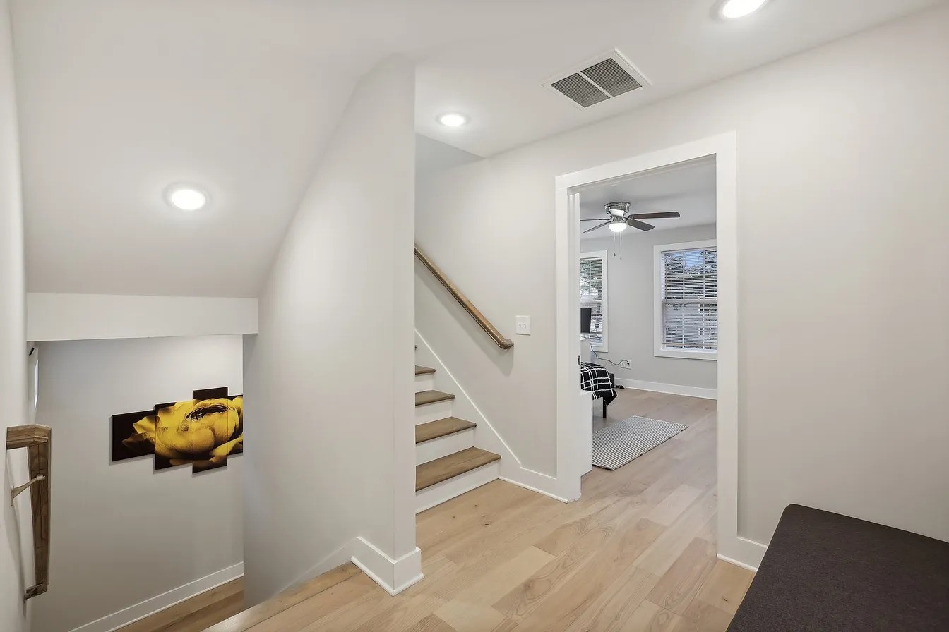 6206 Morrow Rd Unit: B