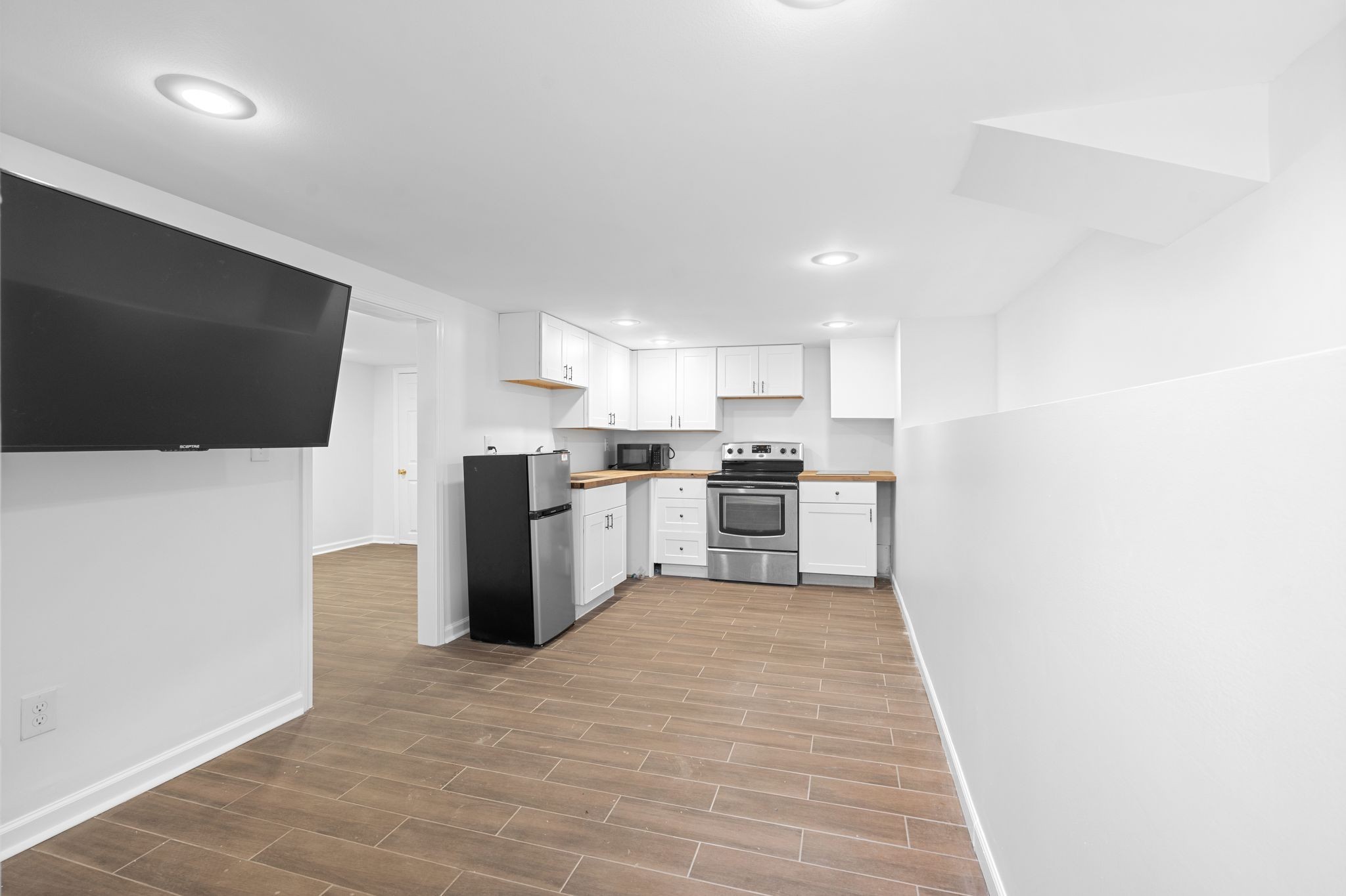 246 Barker Rd