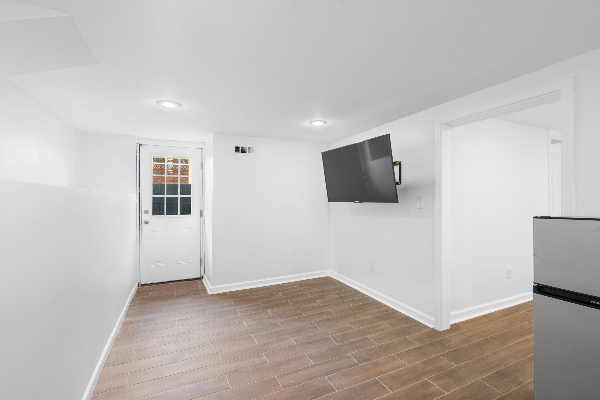 246 Barker Rd