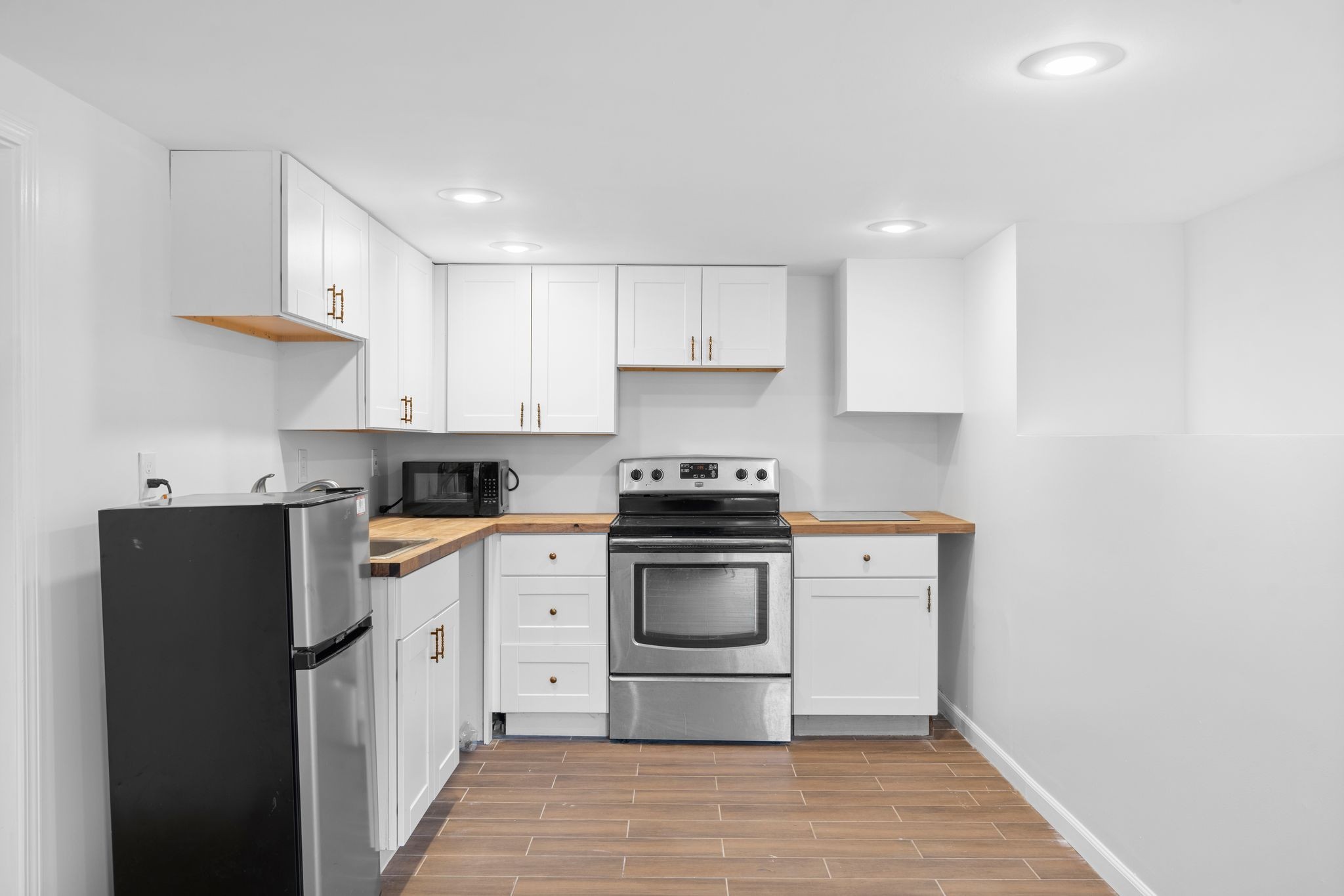 246 Barker Rd