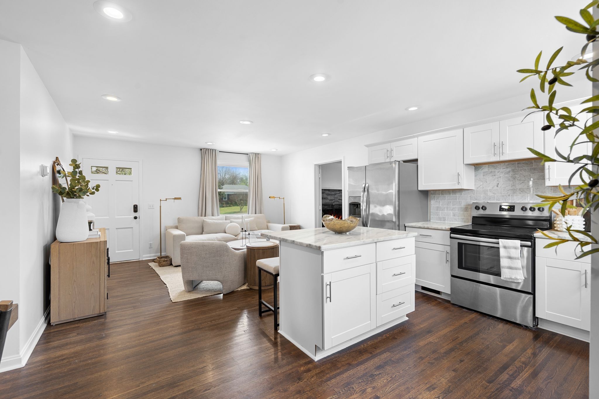 246 Barker Rd