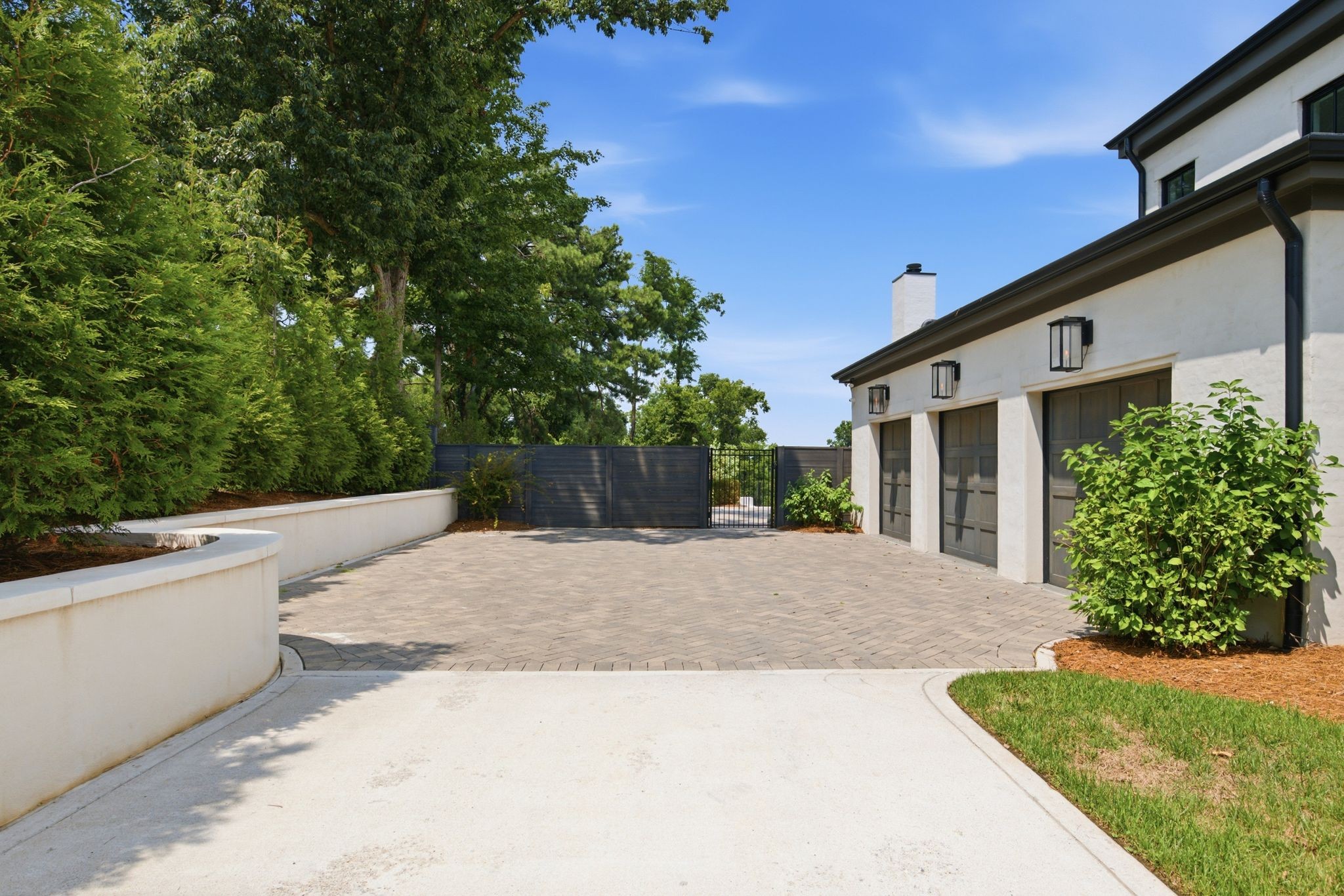 818 Brentview Dr