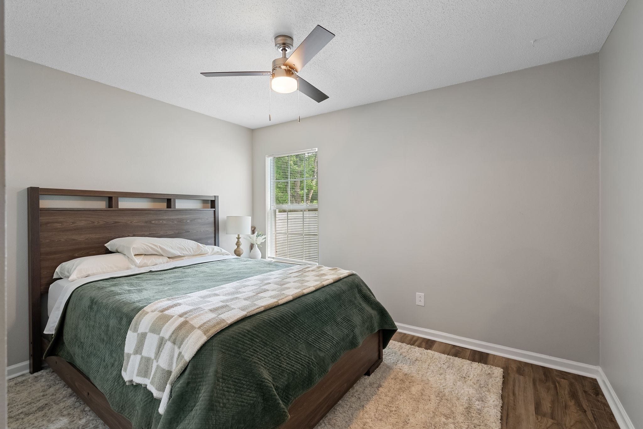 305 Cedar Park Cir