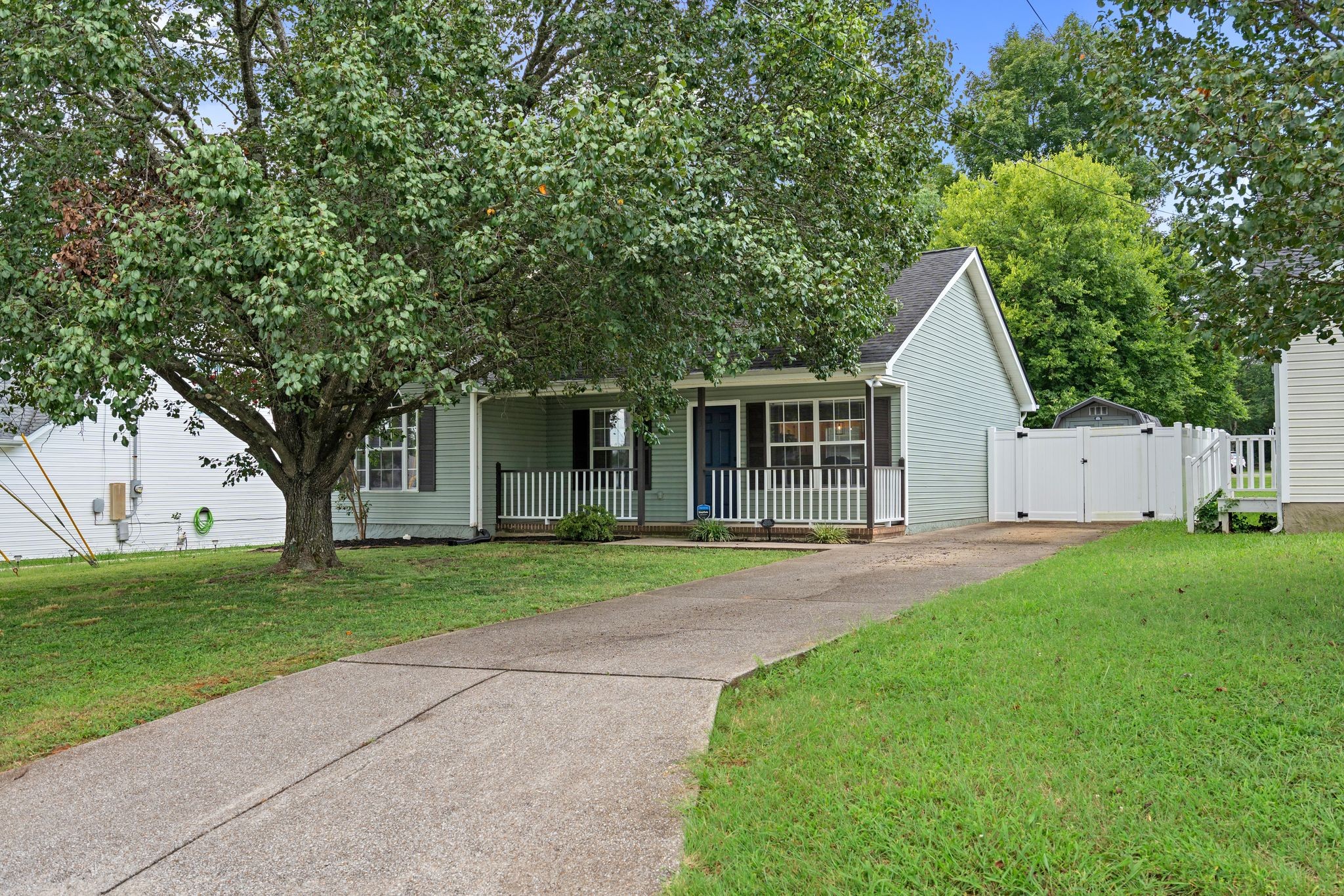 305 Cedar Park Cir