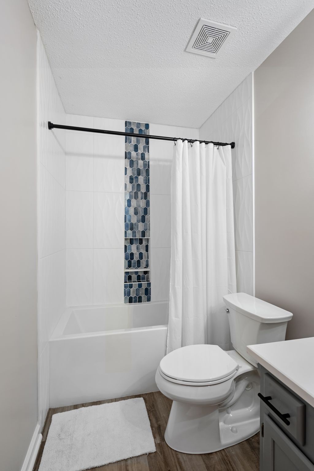 305 Cedar Park Cir