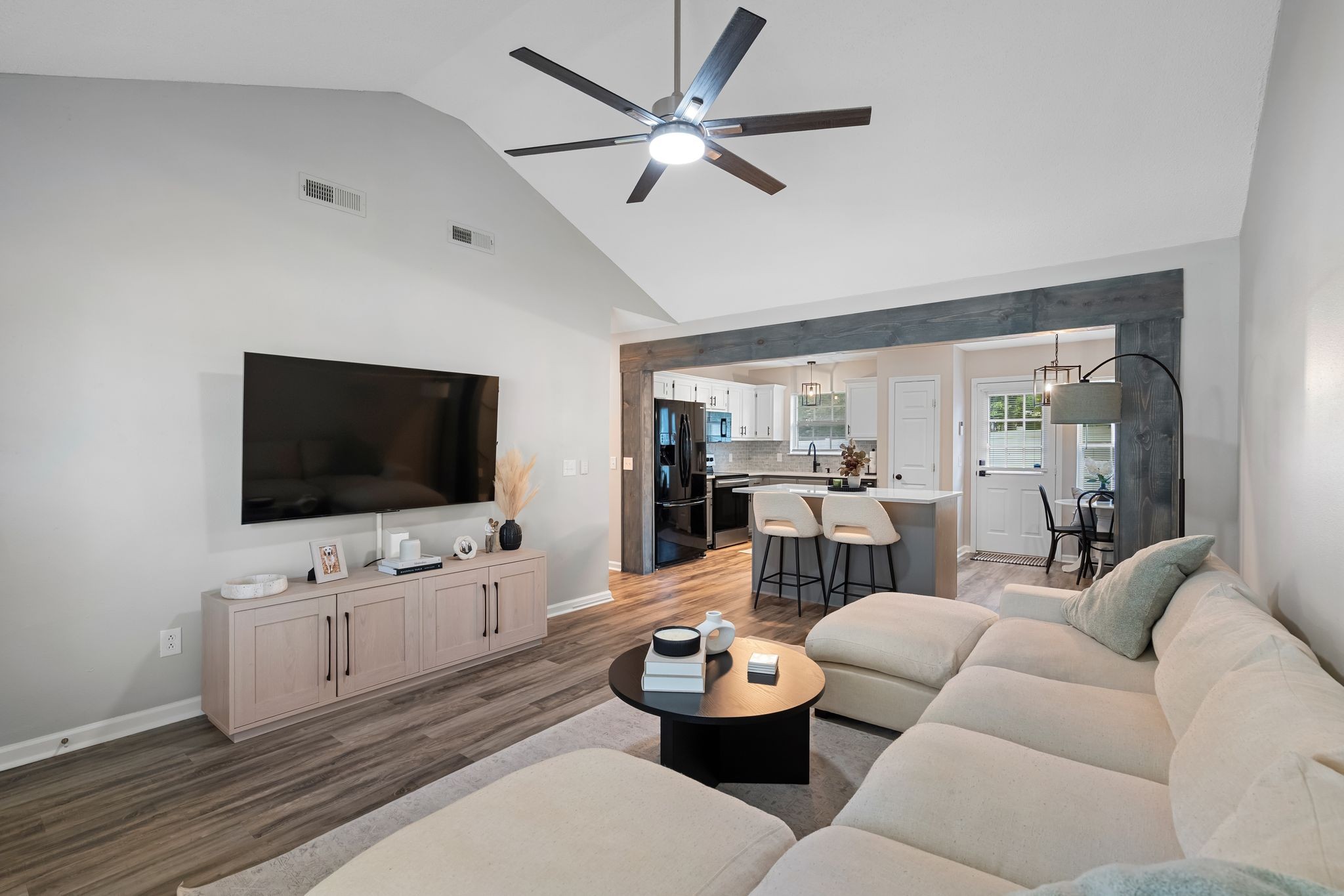 305 Cedar Park Cir
