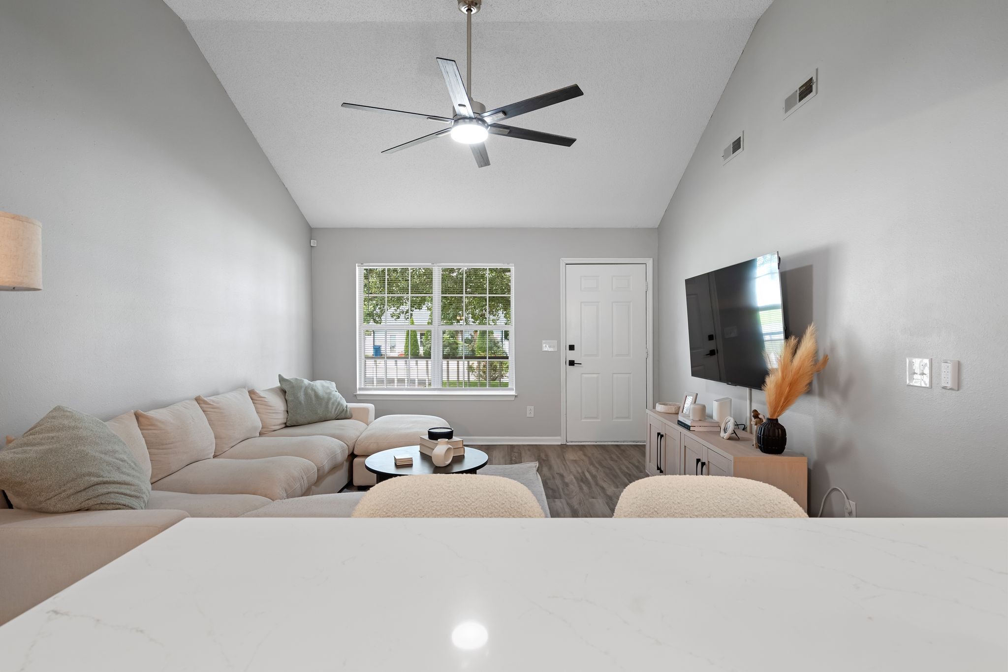 305 Cedar Park Cir