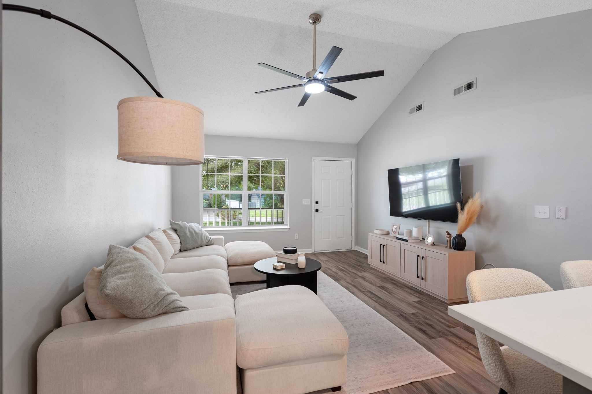 305 Cedar Park Cir