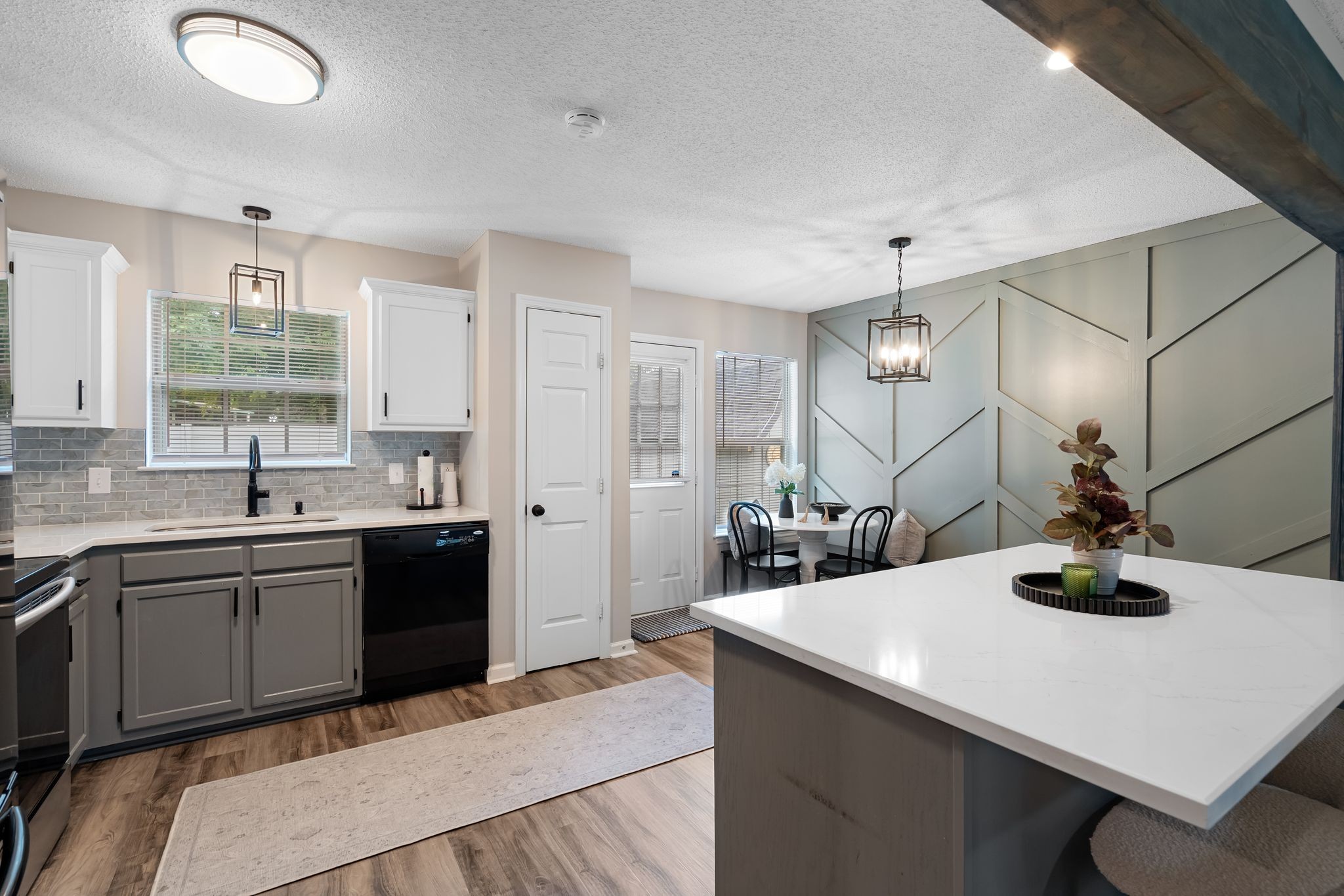 305 Cedar Park Cir