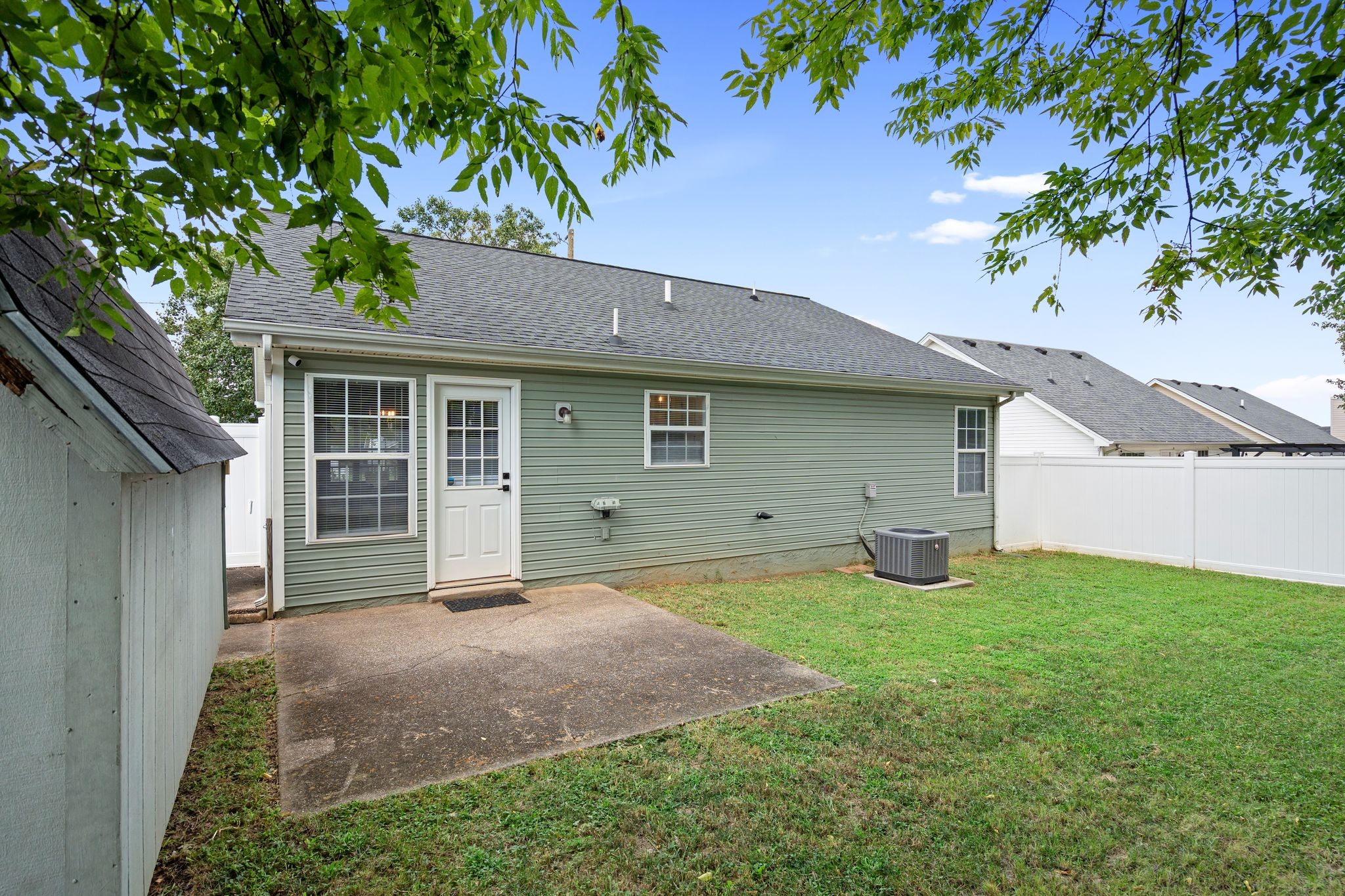 305 Cedar Park Cir