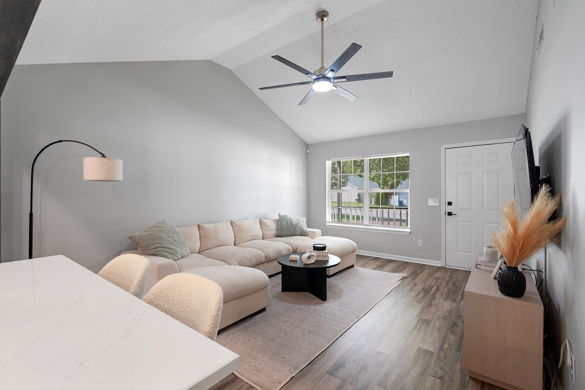305 Cedar Park Cir