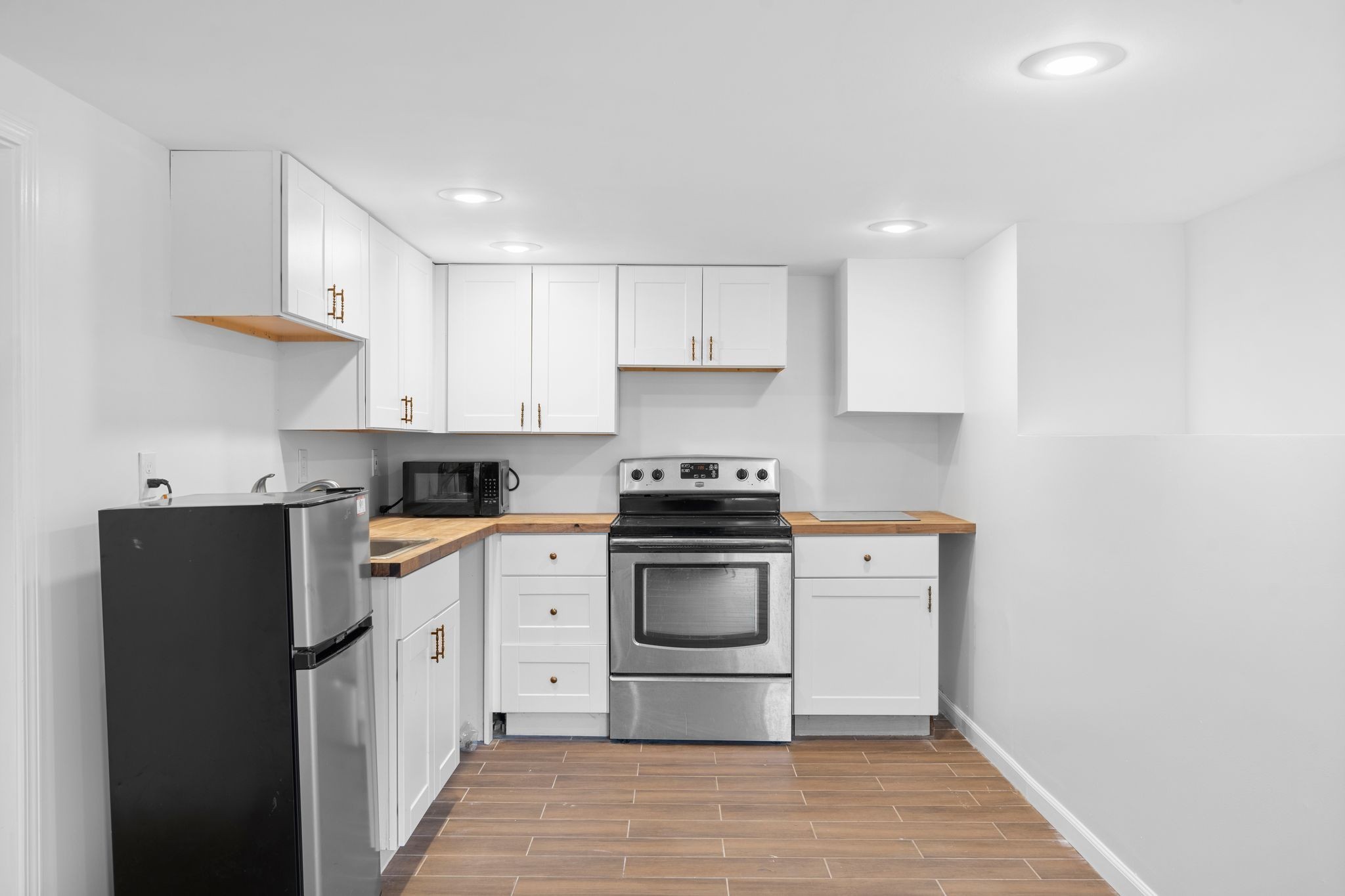 246 Barker Rd