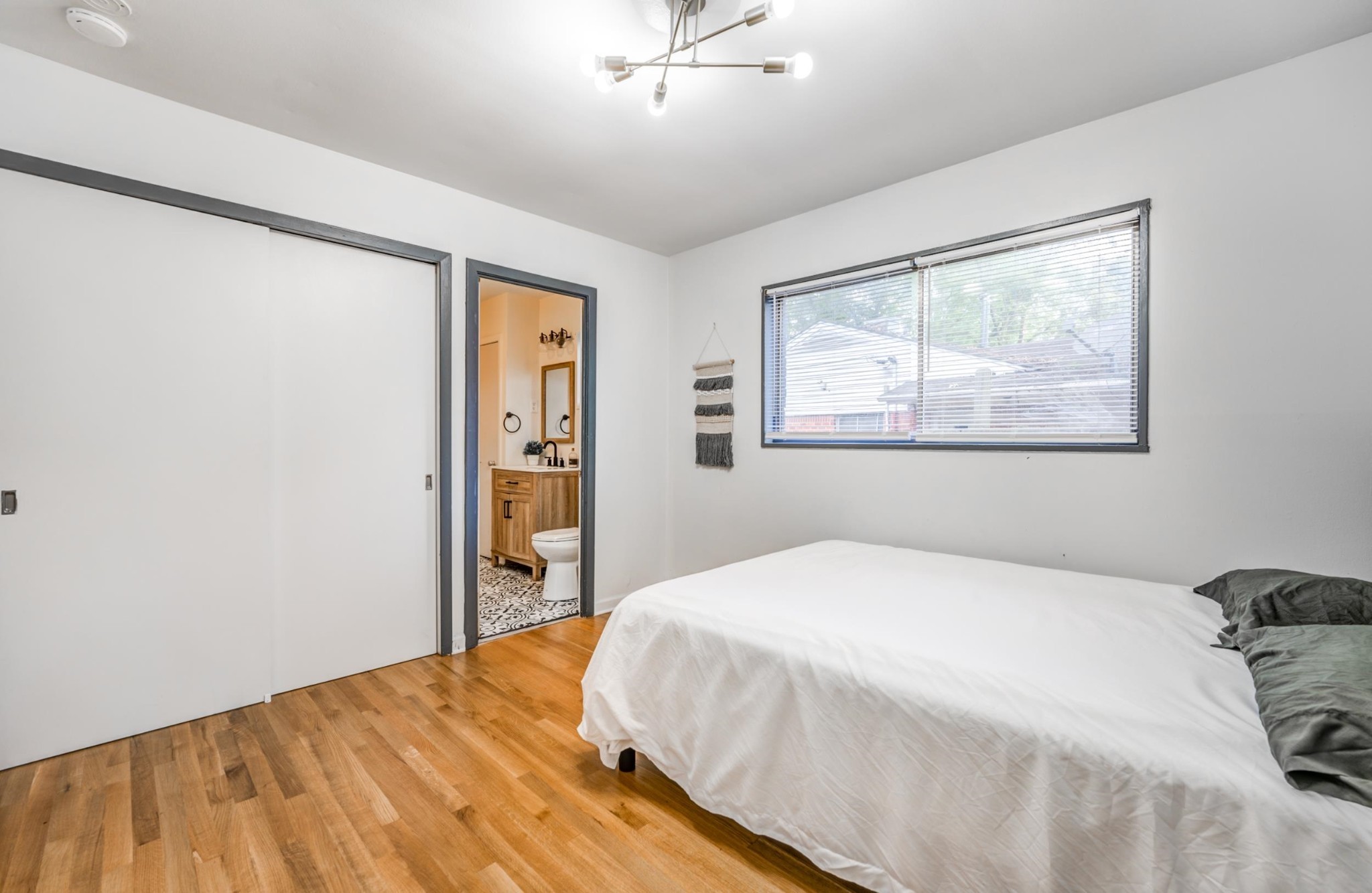 449 Green Acres Rd