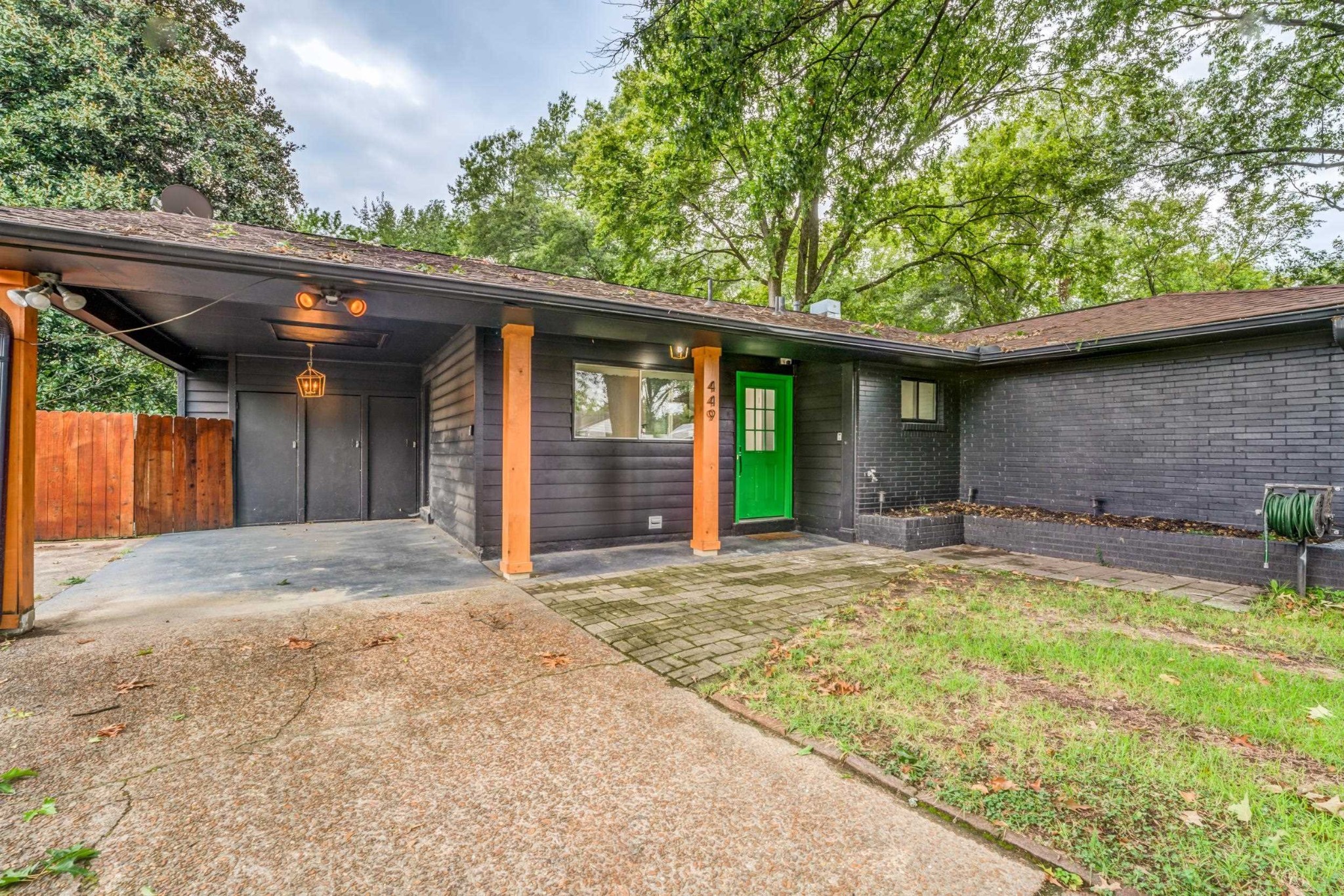 449 Green Acres Rd