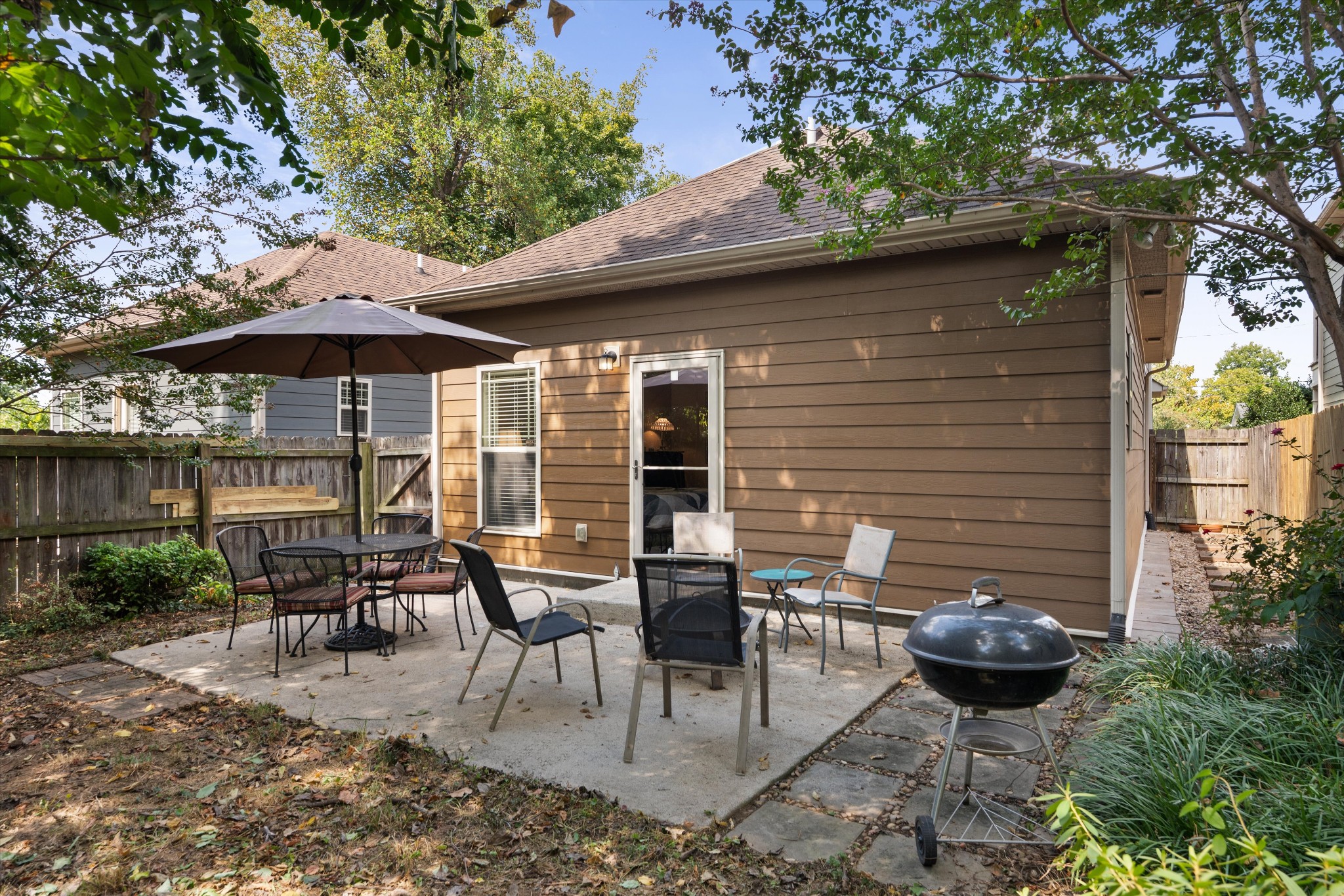1306 Chester Ave