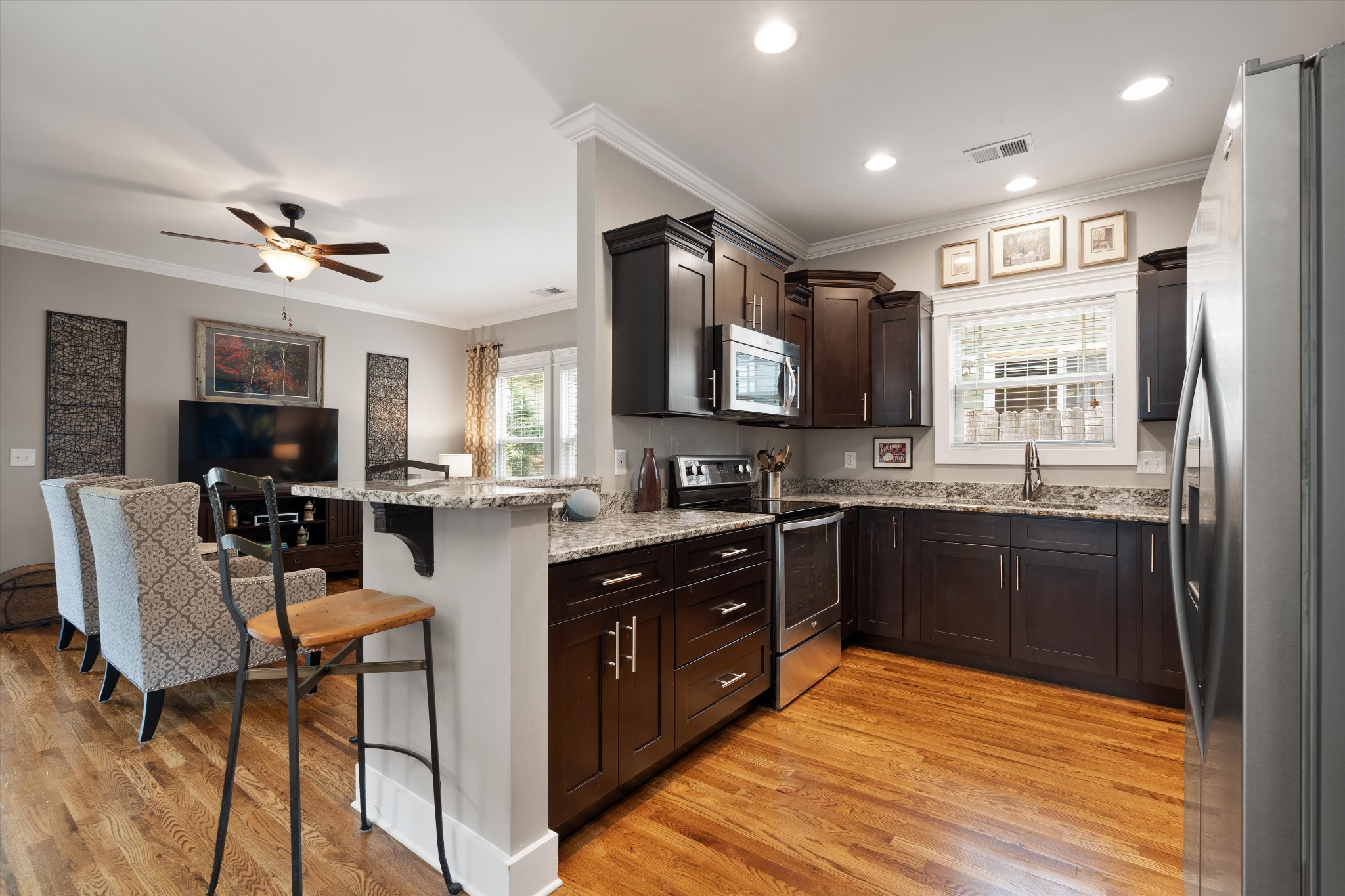 1306 Chester Ave