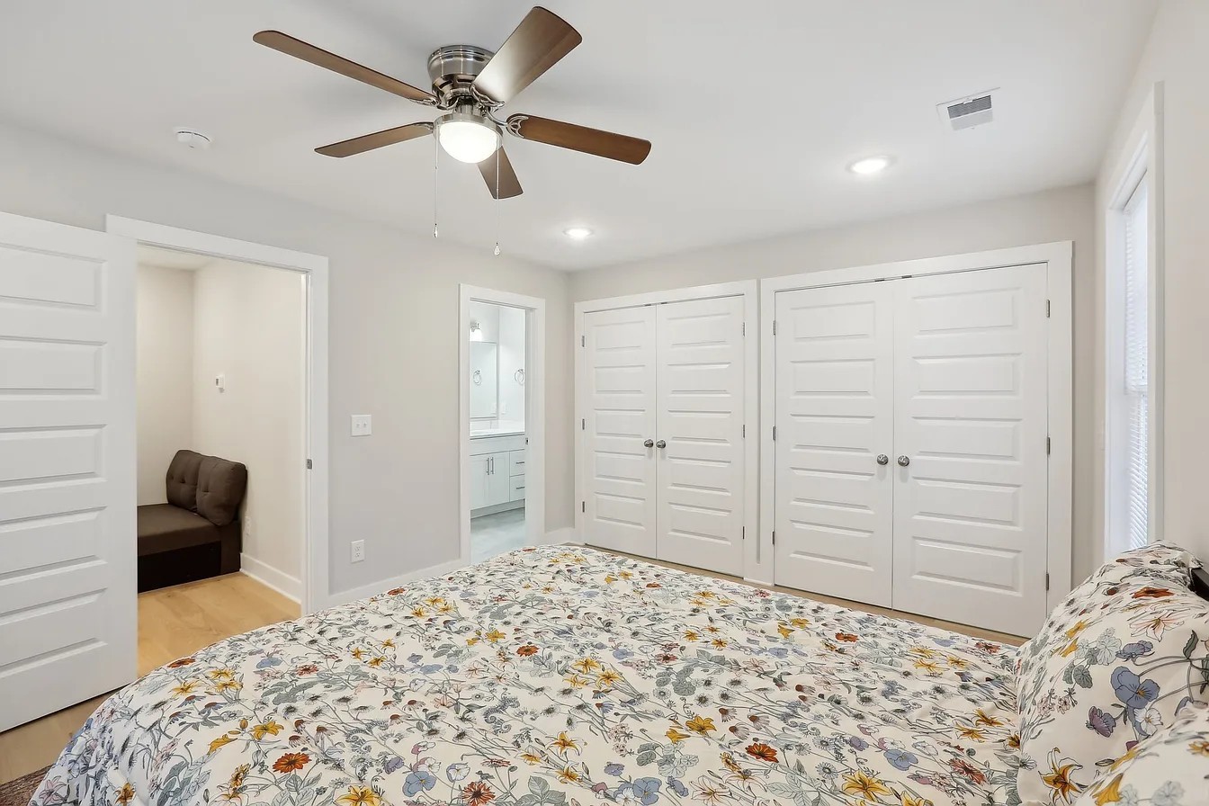 6206 Morrow Rd Unit: B
