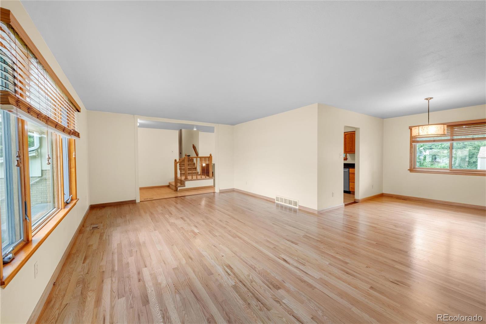 8514 W Center Avenue