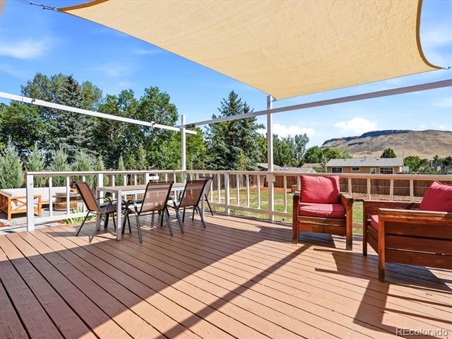 18954 W 61st Place