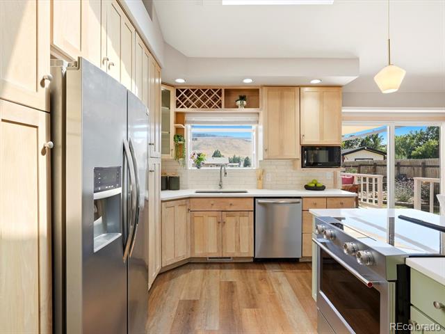 18954 W 61st Place