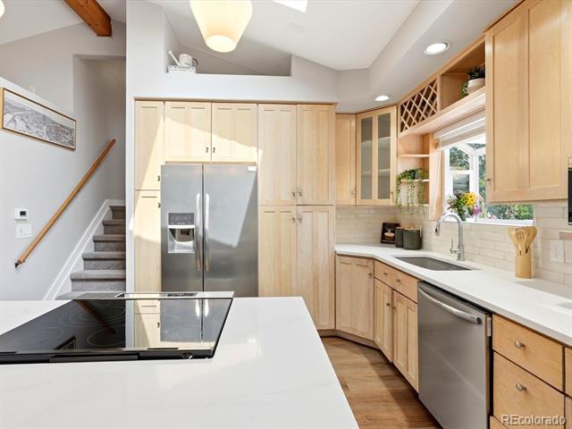 18954 W 61st Place