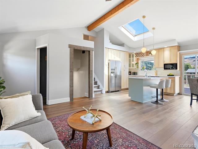 18954 W 61st Place