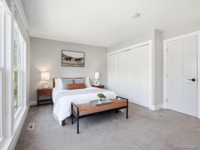 18954 W 61st Place