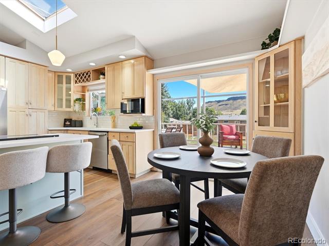 18954 W 61st Place