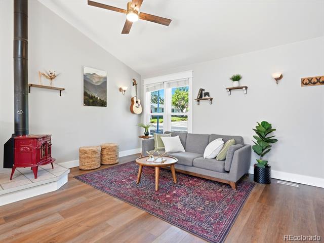 18954 W 61st Place