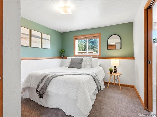 18954 W 61st Place