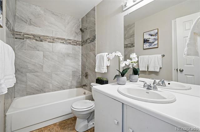 2113 Coronado Parkway Unit: B