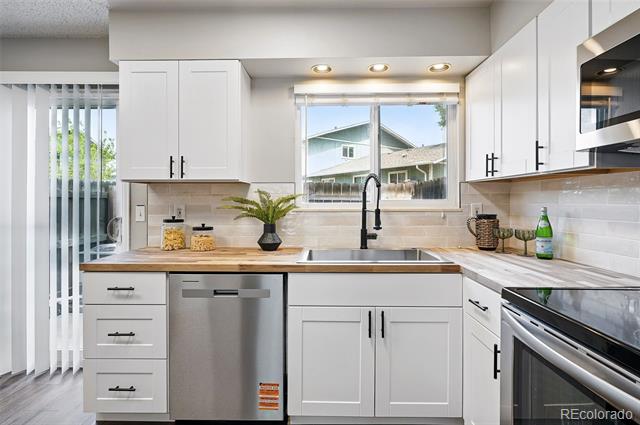 2113 Coronado Parkway Unit: B