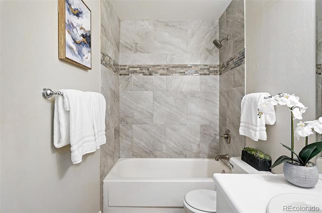 2113 Coronado Parkway Unit: B
