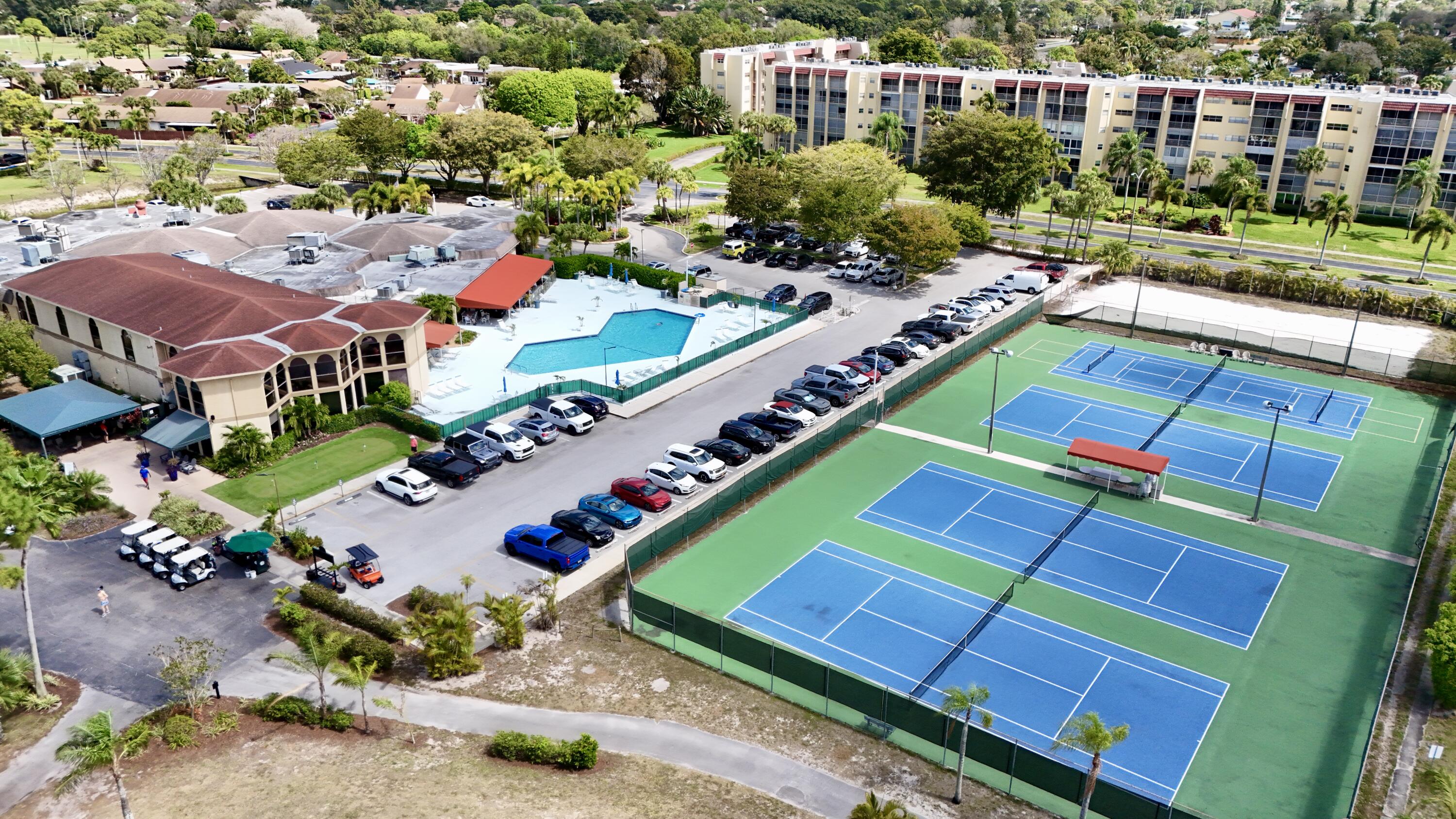 6698 10th Avenue N 401