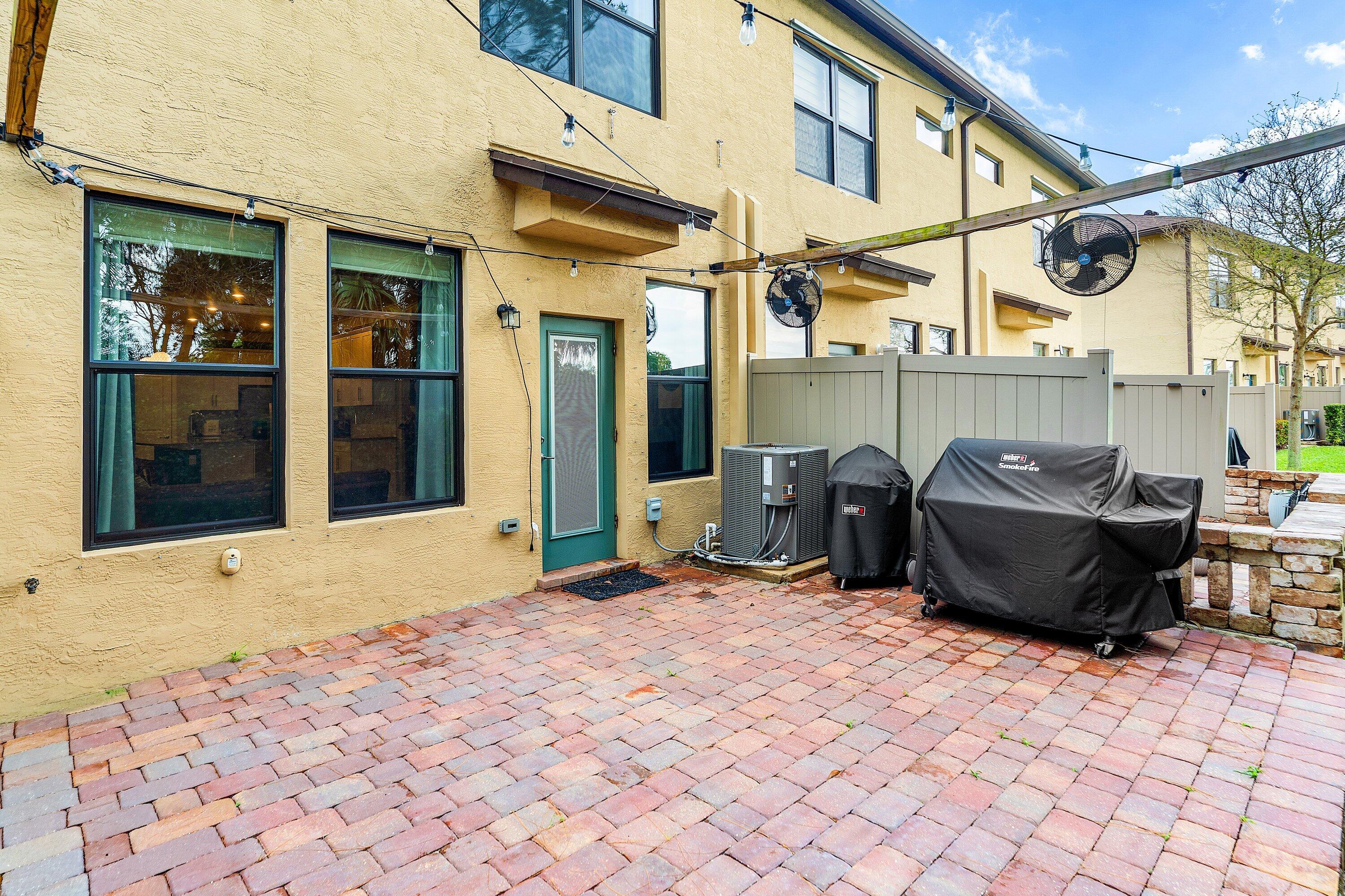 2345 Byron Street