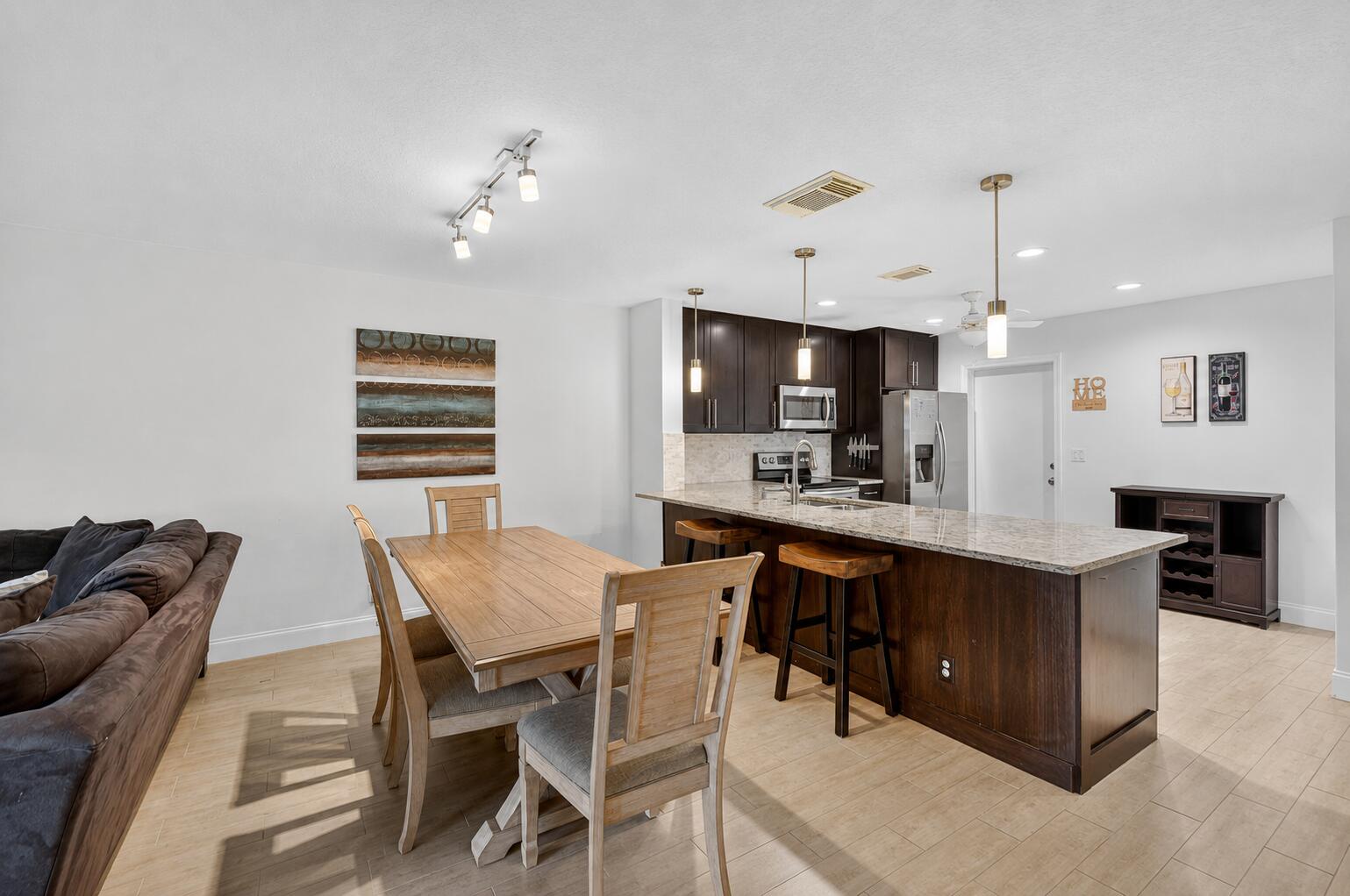 1039 Arezzo Circle