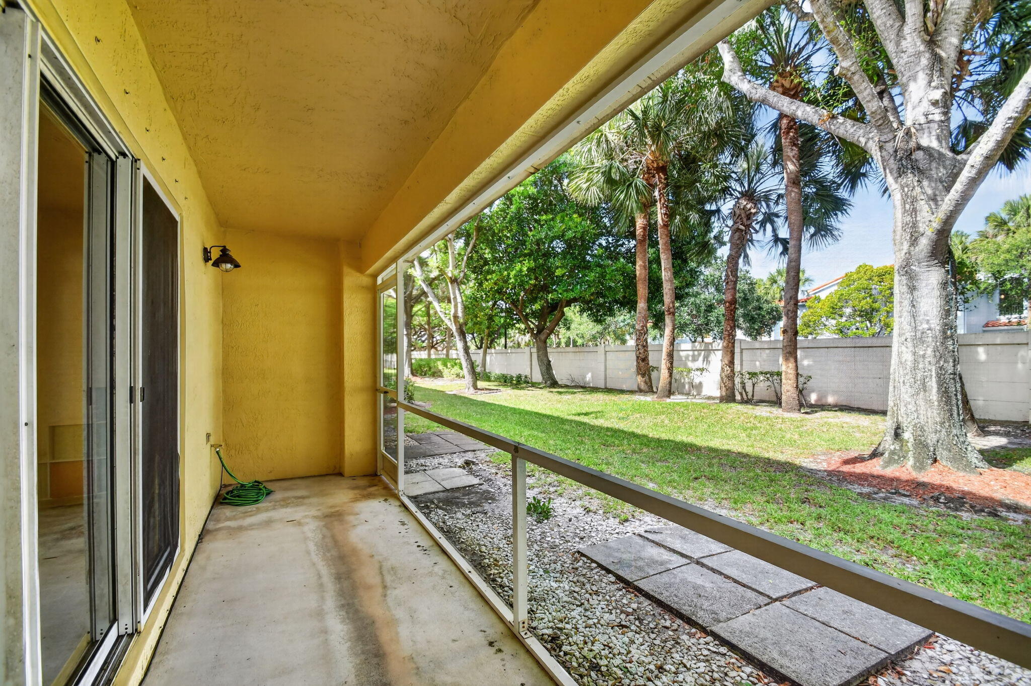 1039 Arezzo Circle