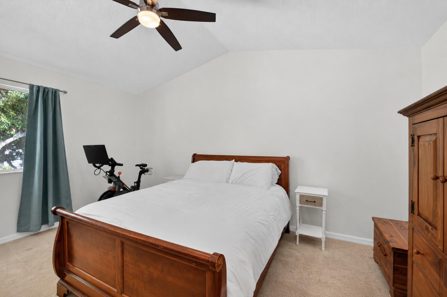 1039 Arezzo Circle