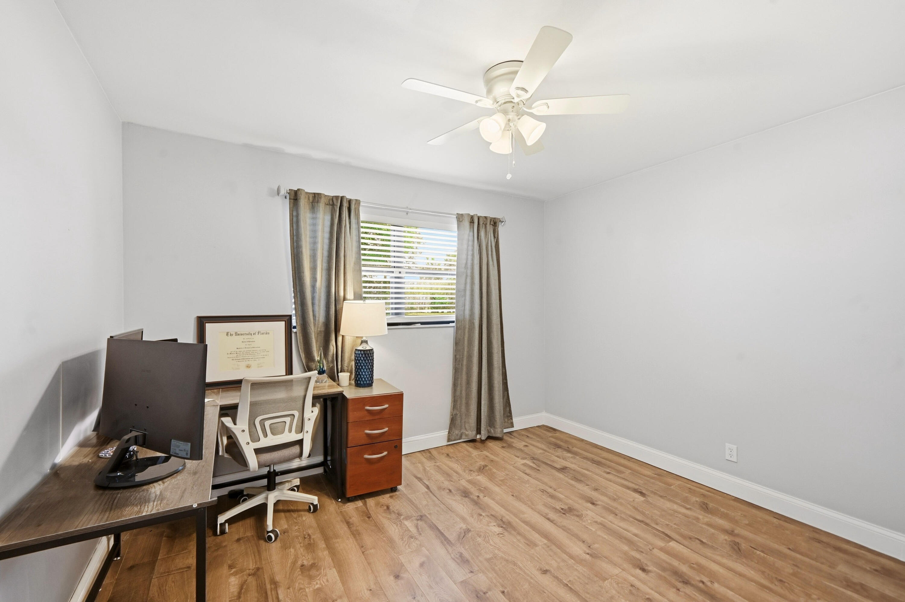 2181 Woolbright Road N106
