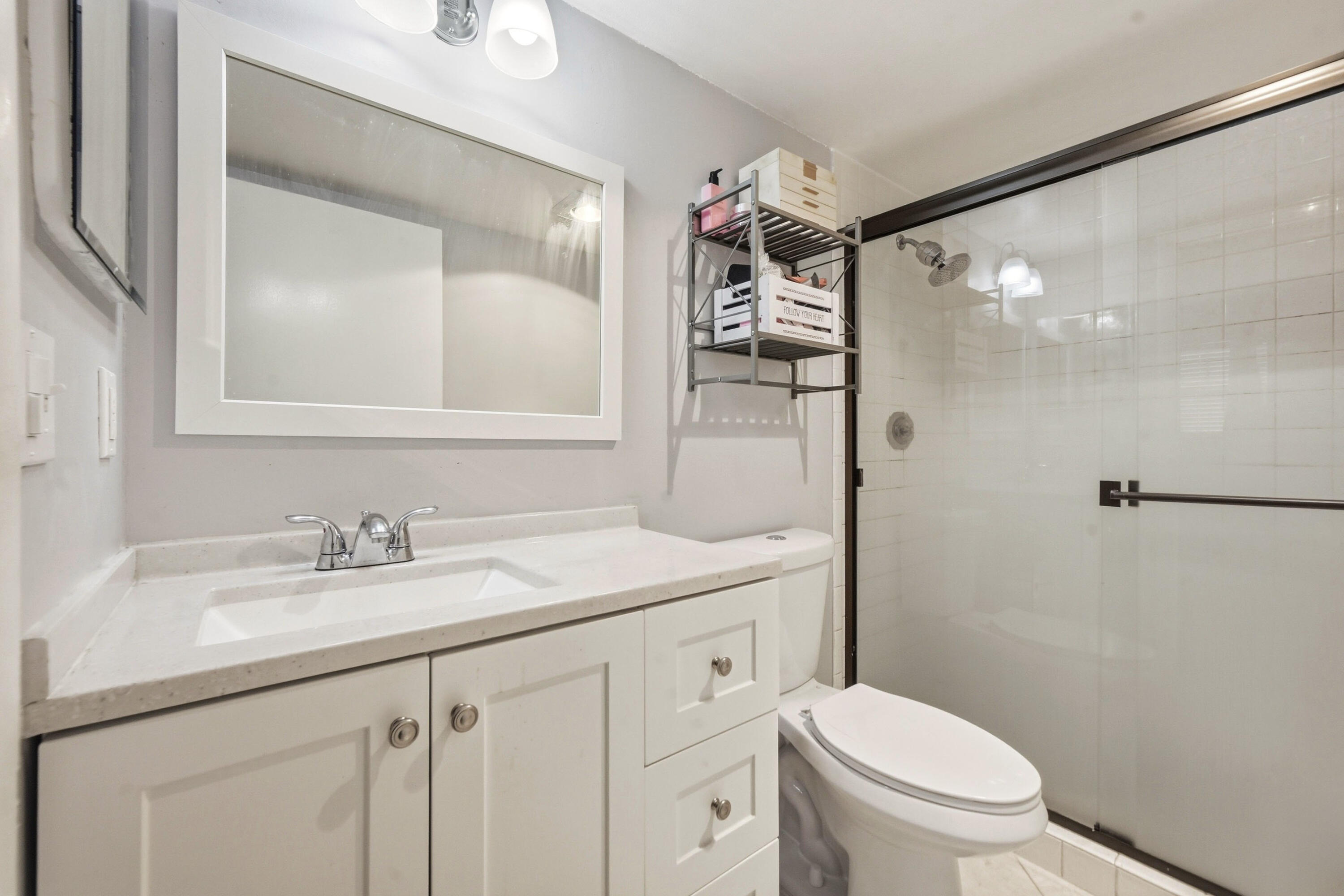 2181 Woolbright Road N106