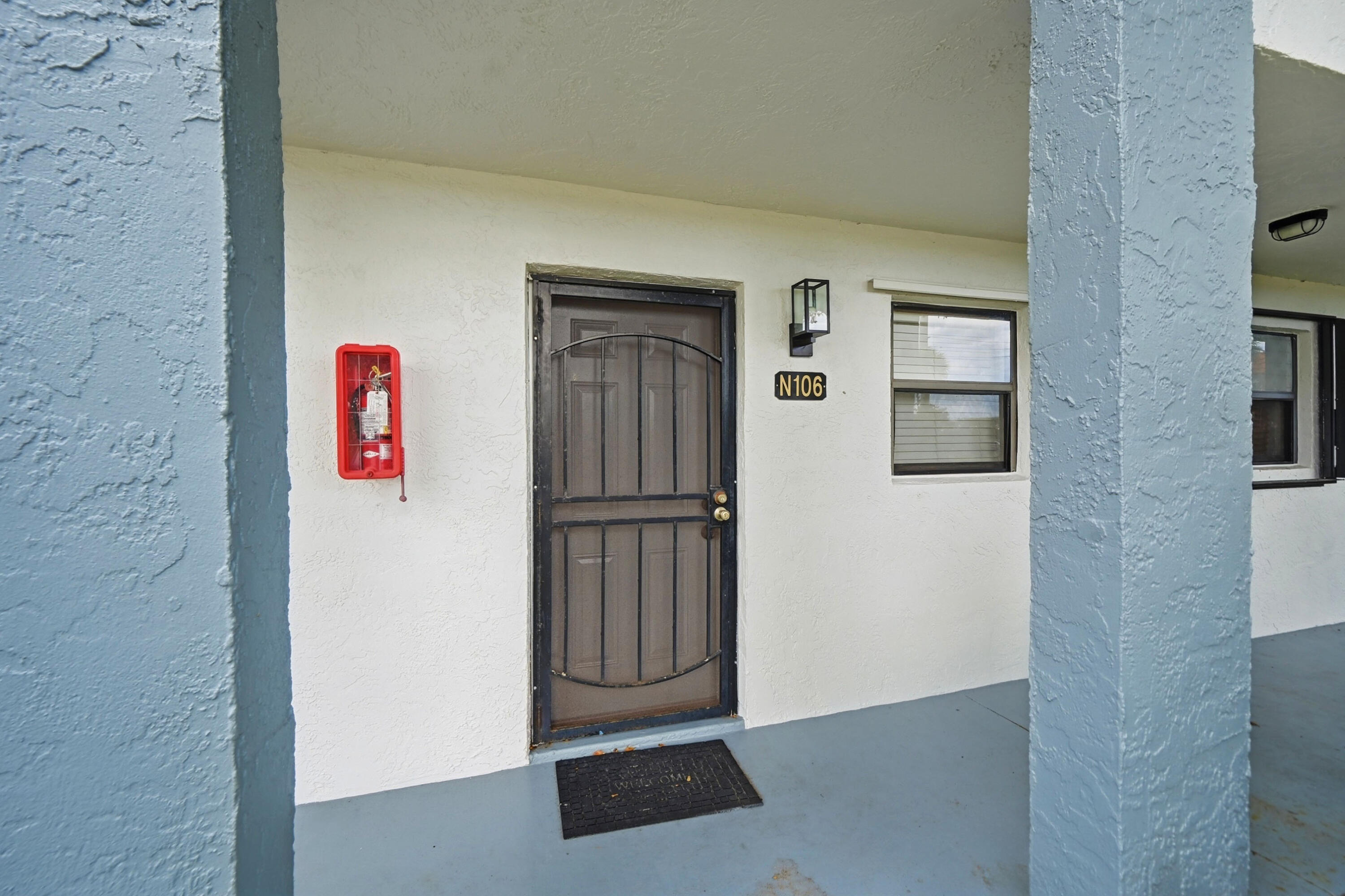 2181 Woolbright Road N106