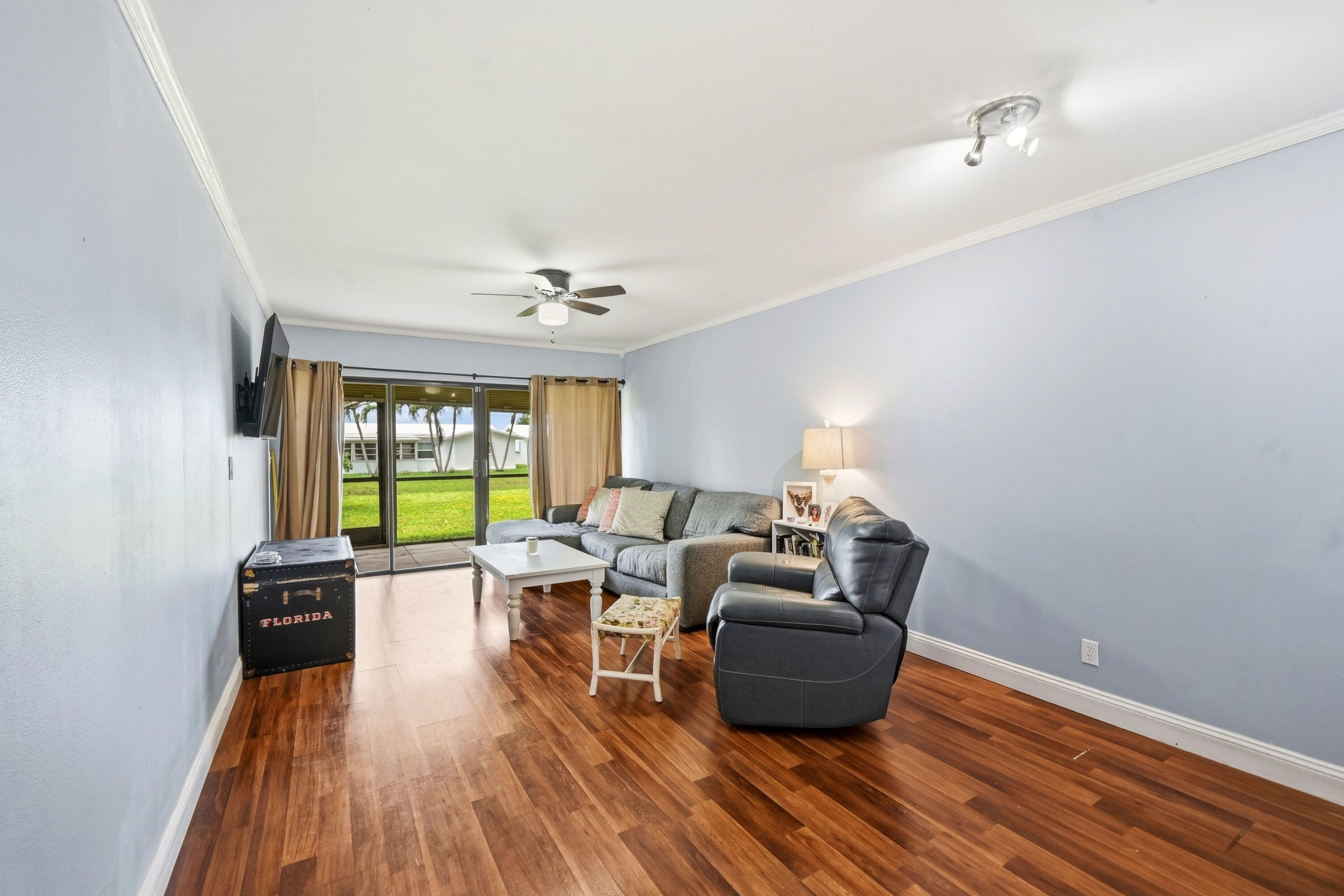 2181 Woolbright Road N106