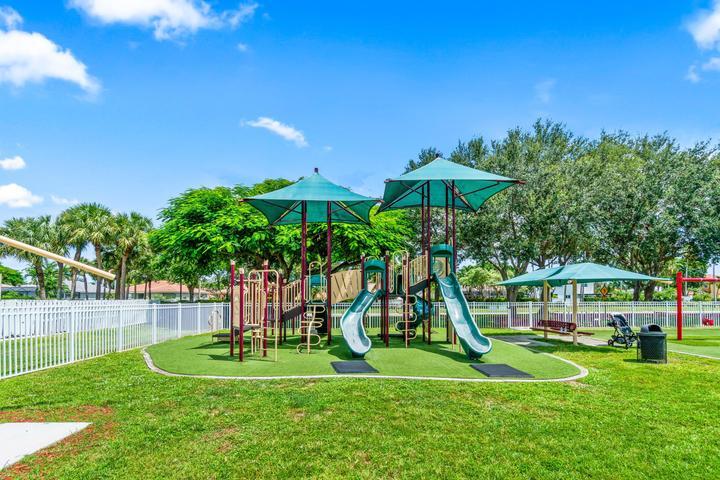6244 Grand Cypress Circle