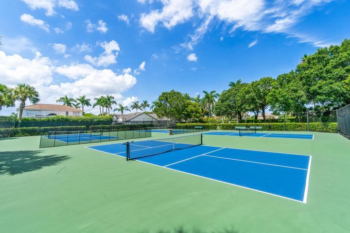 6244 Grand Cypress Circle
