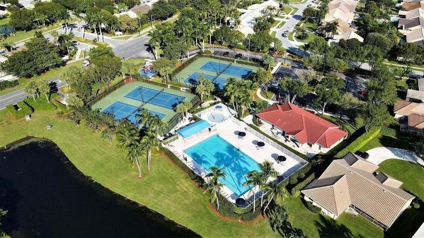 6244 Grand Cypress Circle